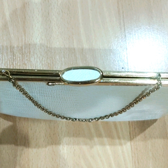 Genuine leather Chain wristlet - Picture 2 of 5